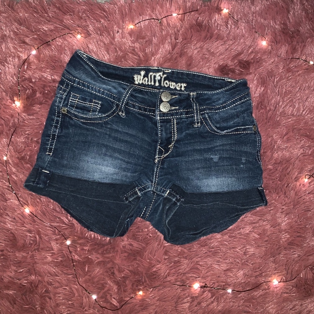 Wallflower juniors shorts